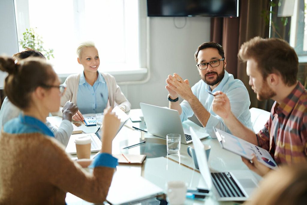 Dịch Vụ Tư Vấn Pháp Luật Về Các Loại Báo Cáo Doanh Nghiệp Phải Nộp Hàng Tháng, Hàng Năm